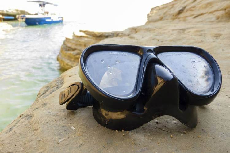 best scuba diving mask