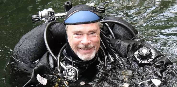 cold water scuba diving