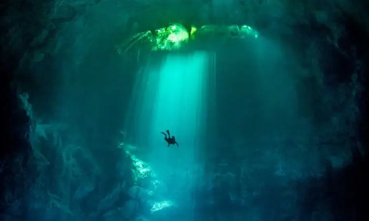 el pit cenote