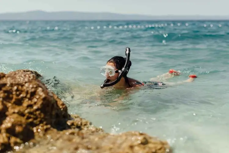 snorkeling seasick