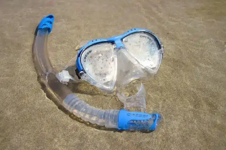 snorkel attached to mask