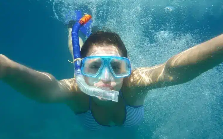 snorkeling - snorkel to mask attachment